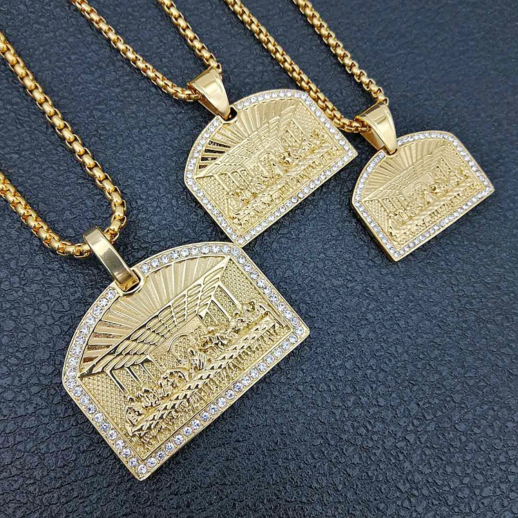 Collana con Ciondolo 