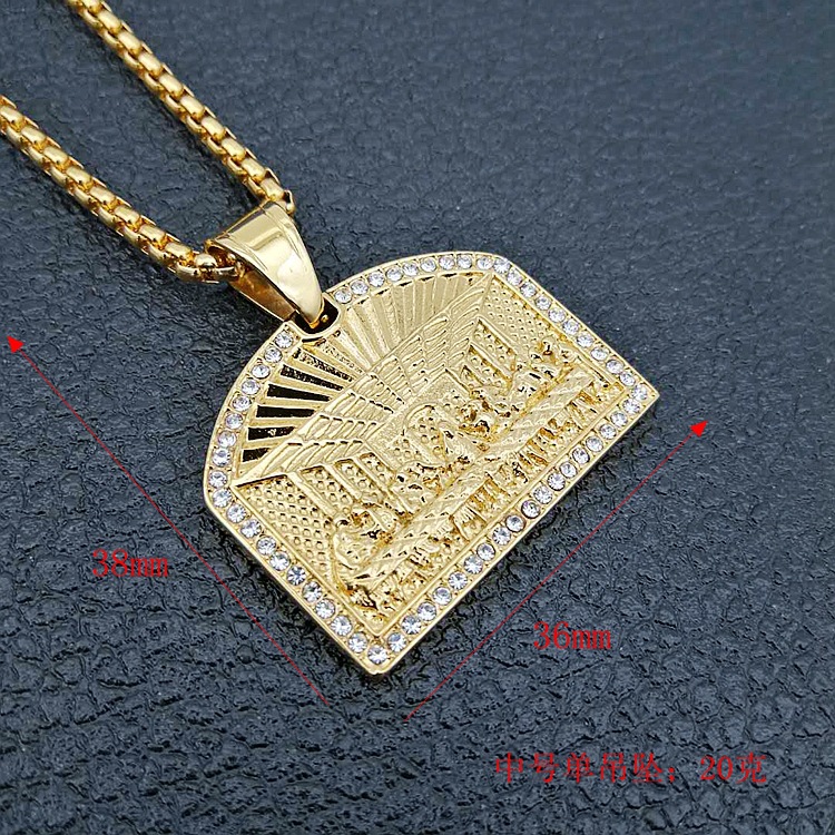 Collana con Ciondolo 