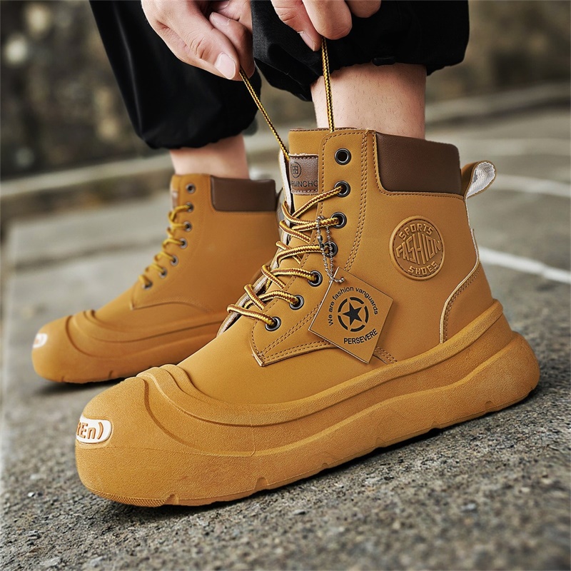 Pantaloncini Stivaletti Scarpe - Men'S Fashion News recensione e prezzo